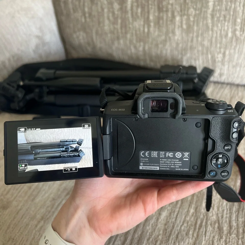 Canon EOS M50 Camera